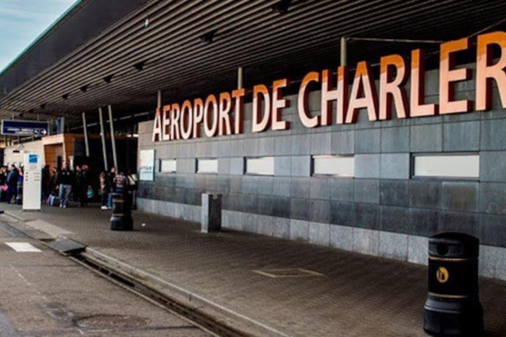 Station 173 E Bruxelles-Charleroi-Airportアパートメント エクステリア 写真